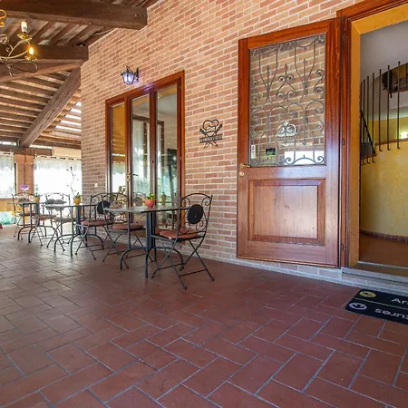 Ferrara, E Location Per Eventi בית אירוח *