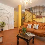 Homestay Ferrara Royal & Coriano