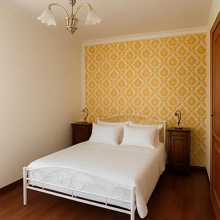 Homestay Ferrara Royal & Coriano