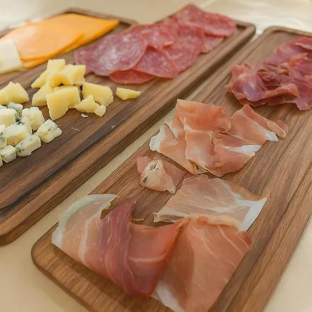 Ferrara Royal & Kwatera prywatna