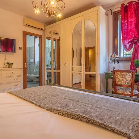 Ferrara Royal & * Coriano