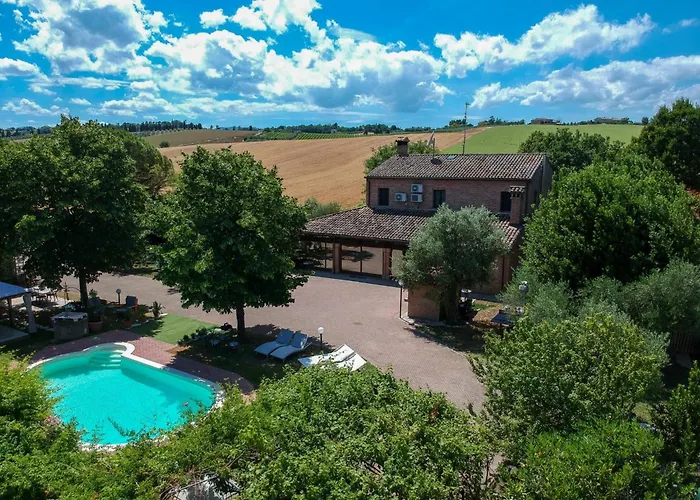 Ferrara Royal & בית אירוח *