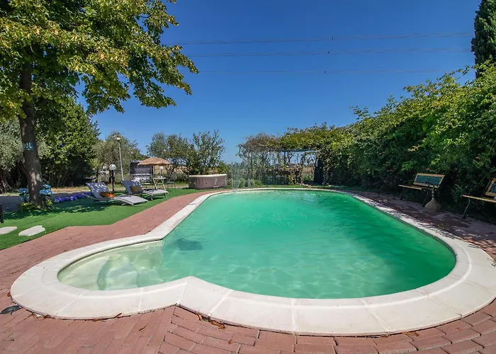 Séjour chez l'habitant Ferrara Royal & *